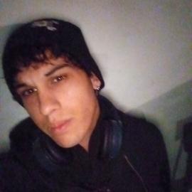 Angello23