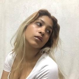 ElliePhuig