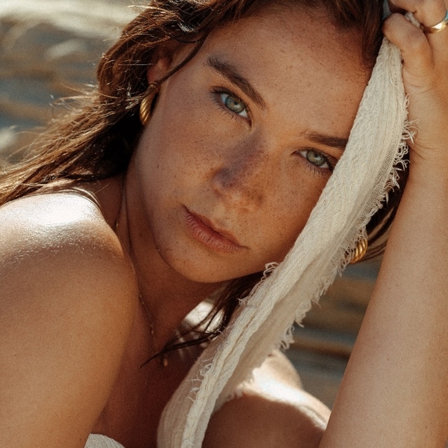 Luciaharrison1