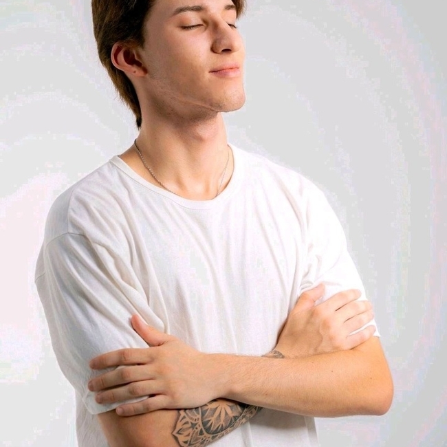 Izaz